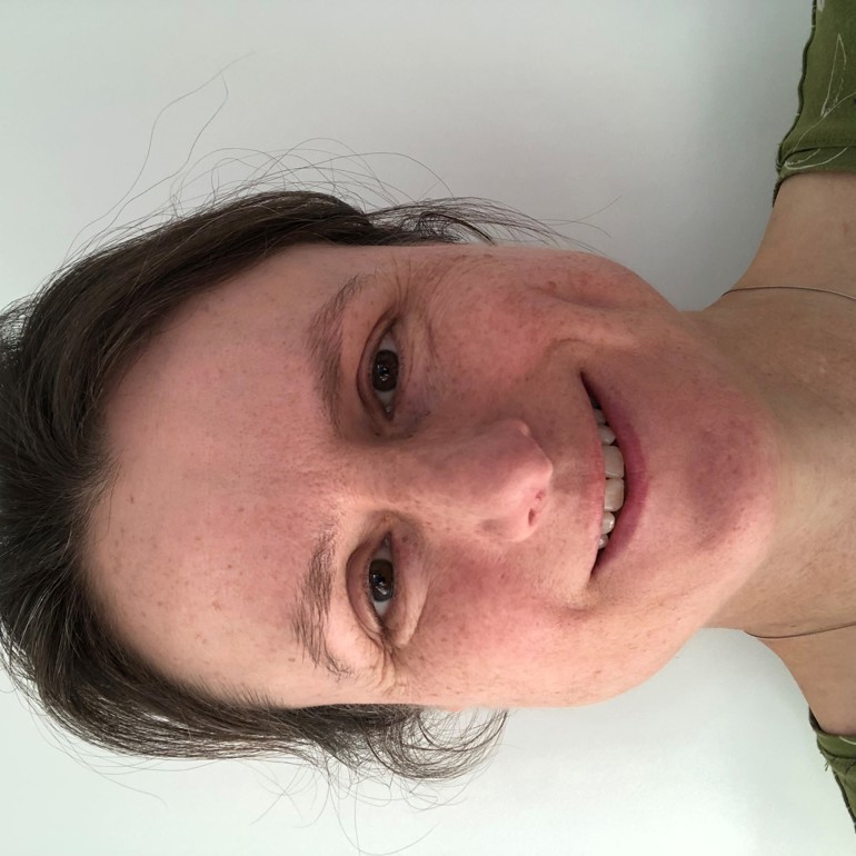 Dr Liz Fuller