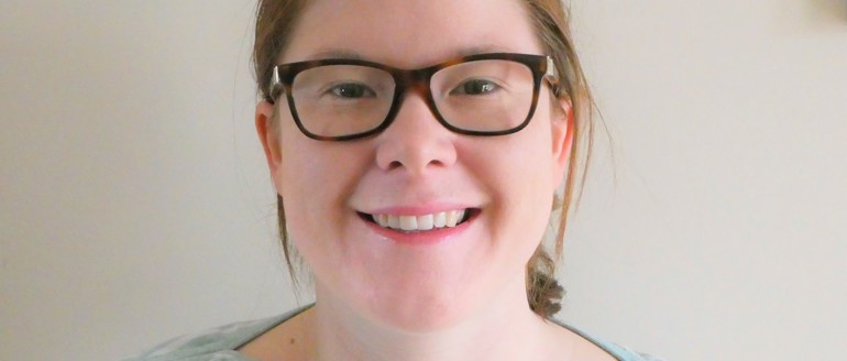 Headshot of Dr Abigail MacKintosh